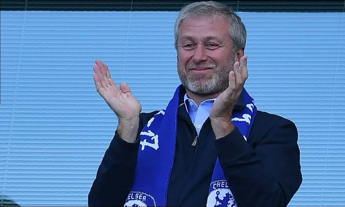 Những sai phạm của Chelsea phần lớn xảy ra dưới thời ông chủ Abramovich (Ảnh: Daily Mail)