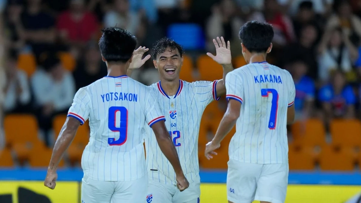 Thái Lan thắng nghẹt thở Philippines, tiến sát vé vào bán kết ASEAN Cup 2026