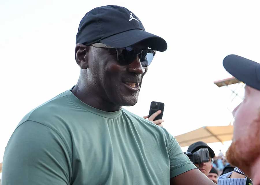 Michael Jordan tiếp tục dẫn đầu bảng xếp hạng tài sản của giới thể thao (Ảnh: Instagram)