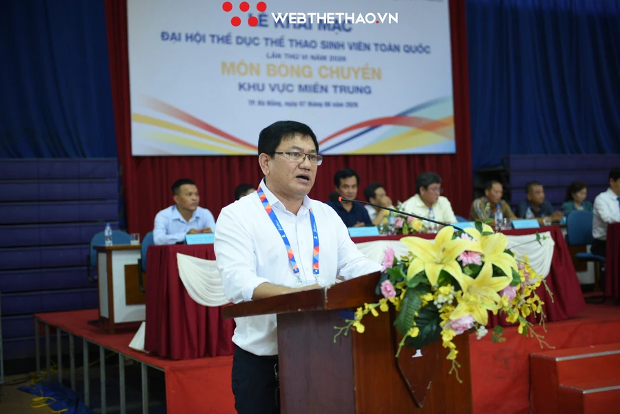 PGS.TS Nguyễn Thanh Tùng, trưởng khoa GDTC - ĐH Đà nẵng phát biểu trong lễ khai mạc