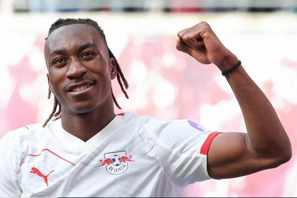 Diomande ăn mừng bàn thắng cho RB Leipzig vào tháng 4/2026 ( Ảnh: AFP)