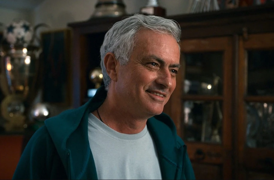 Bộ phim về Mourinho nhìn lại hành trình vươn lên trở thành một trong những huấn luyện viên hàng đầu thế giới (Ảnh: Netflix)