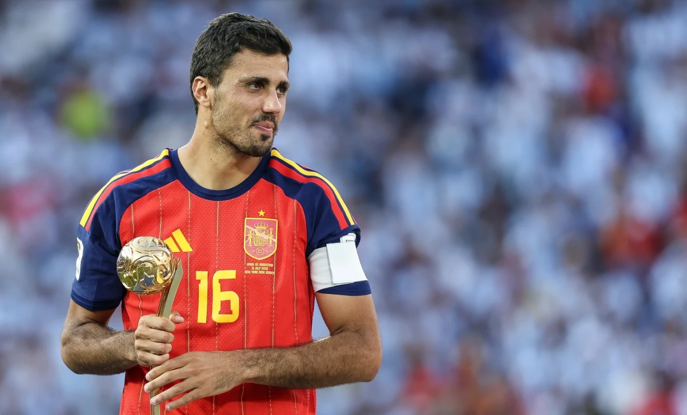 Rodri nhiều khả năng sẽ chuyển đến Barcelona thay vì Real Madrid (Ảnh: Sports Illustrated)