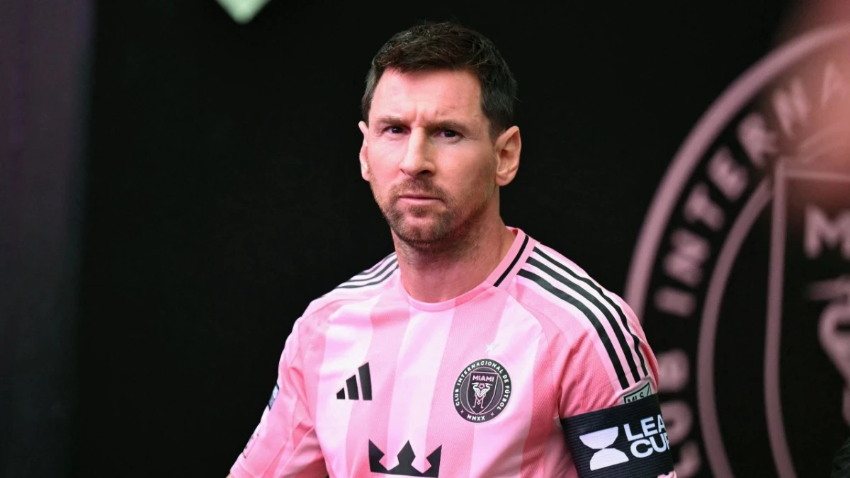 Messi không chắc "có thể tiếp tục thi đấu lâu hơn nữa" sau khi cha qua đời
