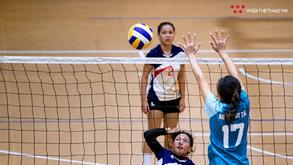 ĐH Duy Tân vượt qua Trường ĐH Quảng Nam sau hai set