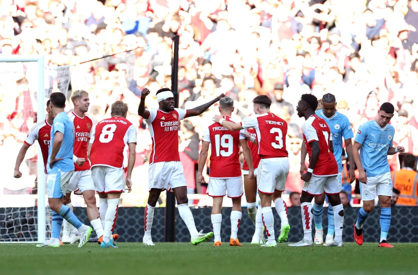 Arsenal đánh bại Man City ở Siêu cúp Anh năm 2024 (Ảnh: The Independent)