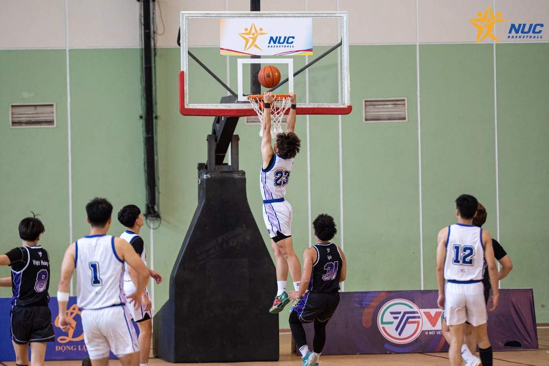 HMC_5800.jpg