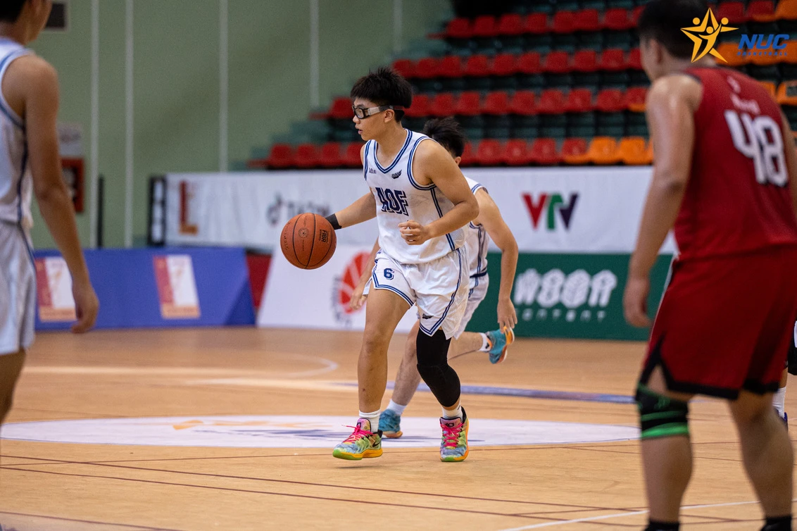 HMC_6560.jpg