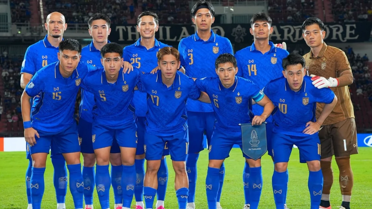 Nhìn từ trận thua Singapore: Thái Lan suýt trả giá vì xoay vòng