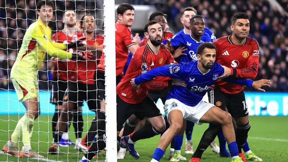 Arsenal, MU và Liverpool sẽ bị "soi" ở các tình huống đá phạt cố định ở Ngoại hạng Anh mùa này?