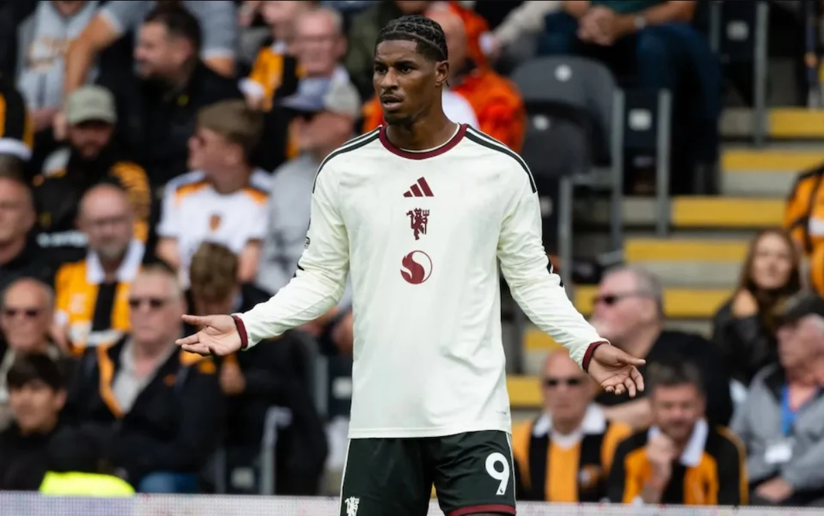 Màn xuất hiện muộn màng của Rashford không giúp vực dậy được một đội hình MU đơn điệu (Ảnh: Getty Images)