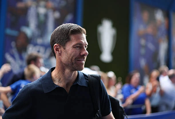 Xabi Alonso được kì vọng mang lại chiến thắng đầu tiên của mùa giải cho Chelsea. Ảnh: skysports