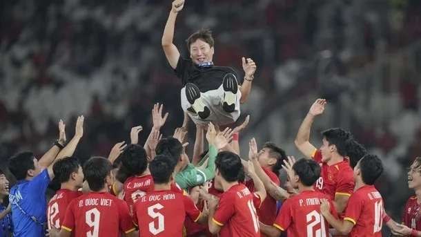 Kim Sang-sik: Từ nỗi cay đắng bị quay lưng đến cơ hội lịch sử với tuyển Việt Nam