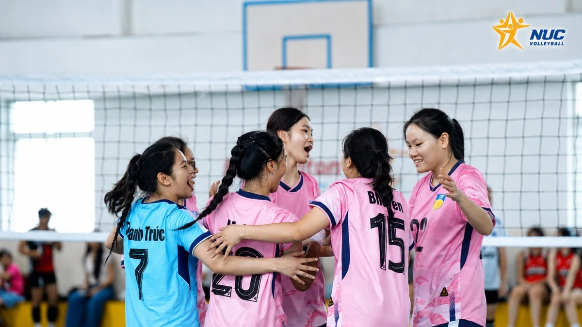 Chủ nhà HUTECH thắng áp đảo ngày ra quân NUC 2026