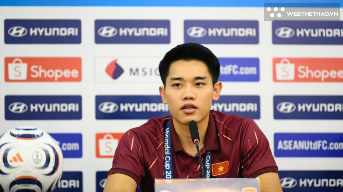Đình Bắc: “Chúng tôi vẫn giữ đôi chân trên mặt đất, nghĩ trận đấu là 0-0”
