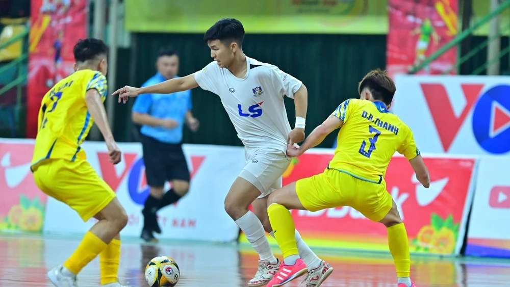 ĐKVĐ Thái Sơn Bắc bị Sahako cầm chân ngày khai mạc Cúp Quốc gia