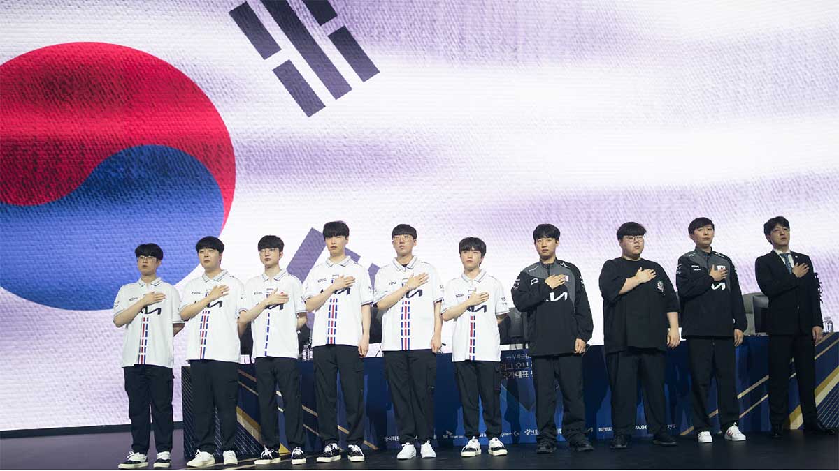 Đội tuyển LMHT Trung Quốc thật bại đau đớn trước Hàn Quốc và chỉ giành HCĐ tại ASIAN Games 2022 (Ảnh: X.com)