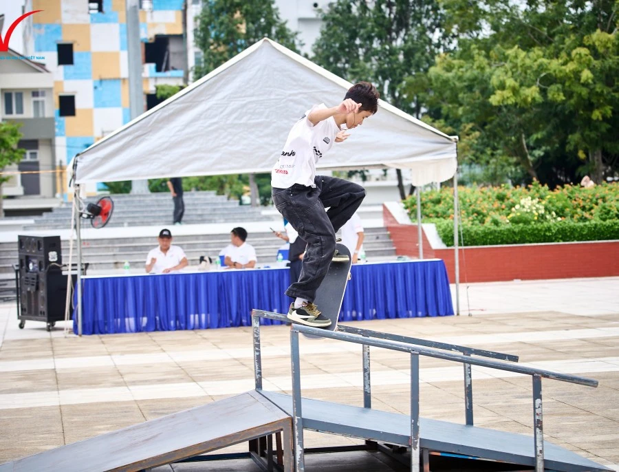 VĐV thi đấu ở nội dung trượt ván (ảnh: SFV)