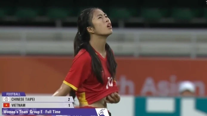 Bỏ lỡ cơ hội vàng ở phút 90+2, bóng đá nữ Việt Nam thua trận mở màn ASIAD 2026
