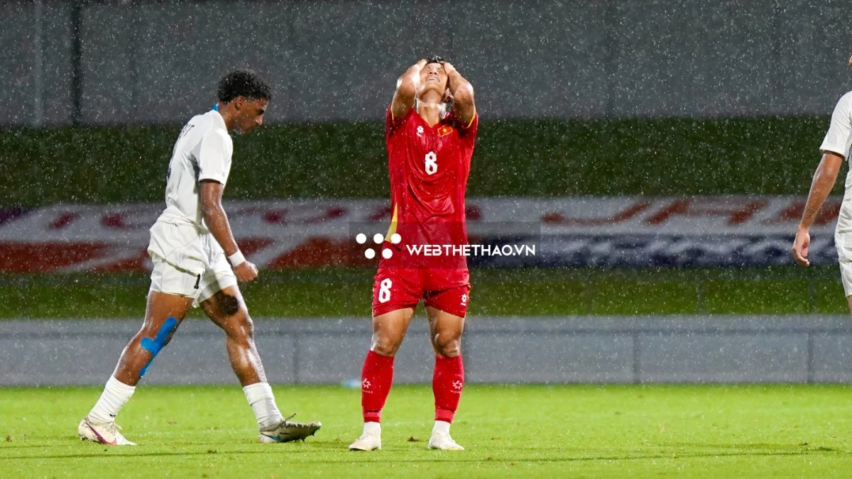 Những cái ôm đầu tiếc nuối của U23 Việt Nam ở trận hòa U23 Kuwait